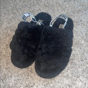 Nwob UGG fluffy slippers